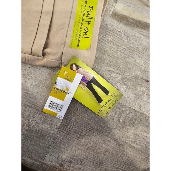 LEE Womens - STYLE UP - Caramel Pull-On Flare, Size 22W Medium - Cotton - Picture 7 of 10